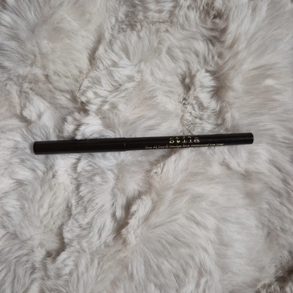 Stila Eye Liner Stay All Day Smudge Stick Waterproof Eyeliner Damsel New NWOB ✨️